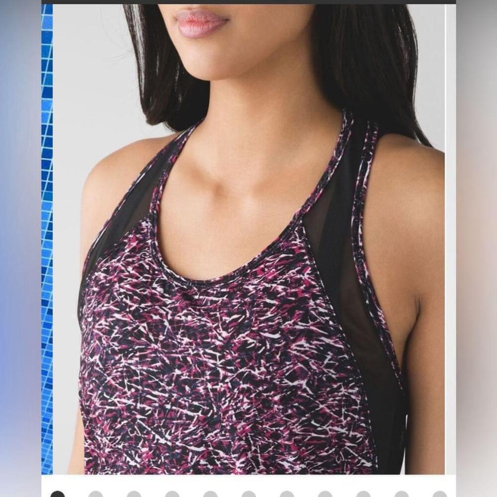 LULULEMON Sunshine Salutation Tank
Mini Ripple Boom Juice Multi / Black - Picture 4 of 10